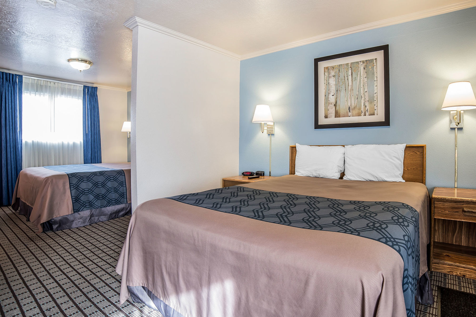 Econo Lodge Inn & Suites Logan Szoba fotó