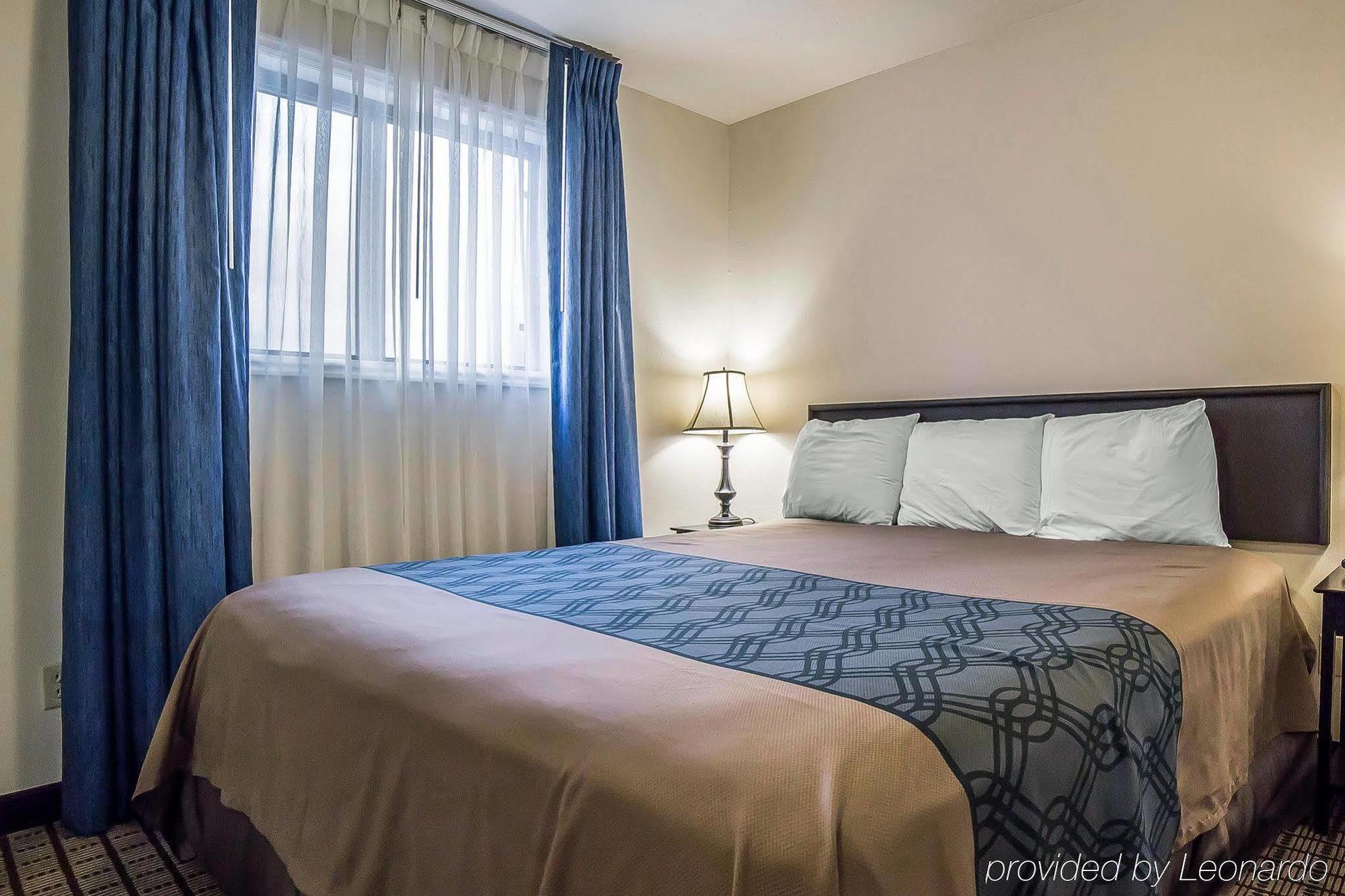 Econo Lodge Inn & Suites Logan Kültér fotó